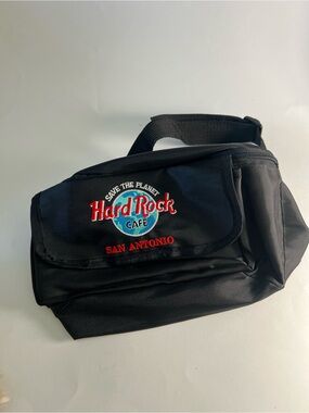 Hard Rock Cafe Save the Planet San Antonio Black Nylon Fanny Pack One Size
